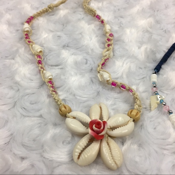 2 Beach Shell Beaded Dolphin‎ Necklaces/Chokers - Picture 4 of 6